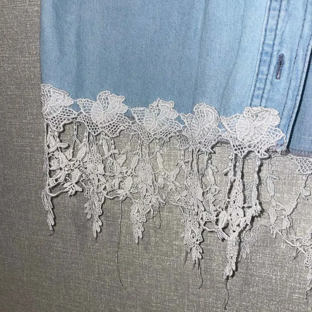 Vintage LOGOCLUB Light Wash Denim Floral Lace Button-Up Blouse Top - Picture 3 of 6